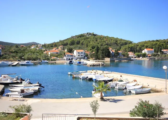 By The Sea Lägenhet