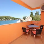 By The Sea Апартаменты *