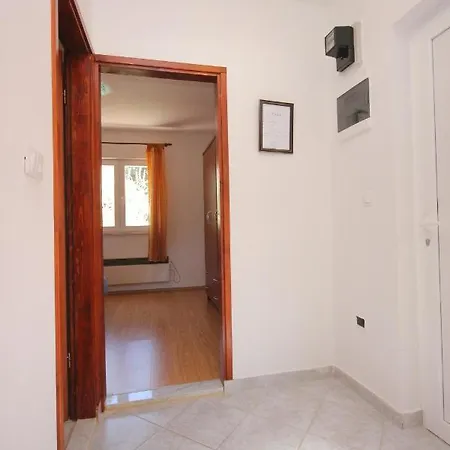 Appartamento By The Sea Lukoran