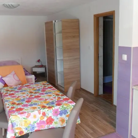 Appartamento By The Sea Lukoran